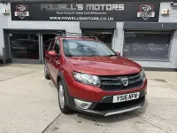 Used Dacia Sandero Lauréate 2016 Red Hatchback
