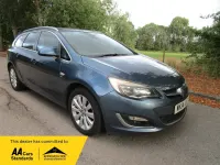 Used Vauxhall Astra Elite 165 HP (121 kW) 2014 Blue Estate