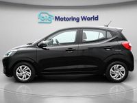 Used Hyundai i10 SE 67 HP (49 kW) 2023 Black Hatchback