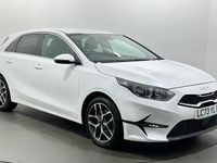 Usado Kia Ceed 158 HP (116 kW) 2023 Branco Citadino