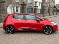 Used Renault Clio Signature 2018 Red Hatchback