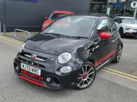 Begagnad Abarth 595 Turismo 165 HK (121 kW) 2020 Svart Halvkombi