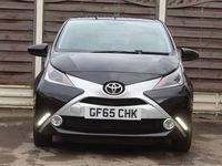 Used Toyota Aygo X-clusiv 69 HP (50 kW) 2015 Black Hatchback