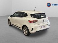 Used Renault Clio V Evolution 90 HP (66 kW) 2024 White Hatchback