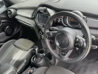 Used Mini Cooper Hatch 134 HP (98 kW) 2019 Blue Hatchback