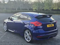 Used Ford Focus ST 250 HP (183 kW) 2015 Blue Hatchback