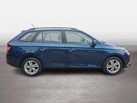 Used Skoda Fabia SE 95 HP (69 kW) 2021 Blue Estate