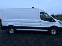 Usado Ford Transit 130 HP (95 kW) 2023 Branco Van