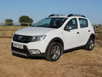 Used Dacia Sandero Lauréate 2017 White Hatchback