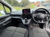 Used Citroën Berlingo 100 HP (73 kW) 2023 White MPV