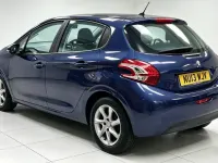 Used Peugeot 208 Active 82 HP (60 kW) 2013 Blue Hatchback