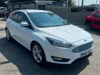 Used Ford Focus Zetec 125 HP (91 kW) 2016 White Hatchback