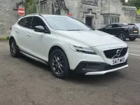 Used Volvo V40 Pro 2017 White Hatchback