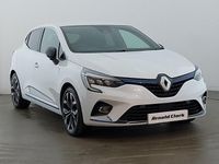 Used Renault Clio V 140 HP (102 kW) 2021 White Hatchback