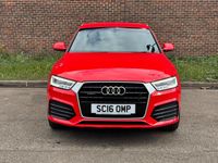Begagnad Audi Q3 S-line plus 2016 Röd SUV