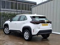 Used Toyota Yaris Hybrid 116 HP (85 kW) 2023 White Estate