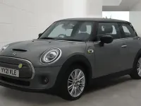 Usado Mini Cooper SE Hatch 135 kW (184 CV) 2021 Gris Utilitario