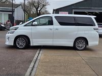 Usado Toyota Alphard 2014 Branco Monovolume
