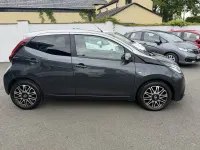 Used Toyota Aygo X-clusiv 71 HP (52 kW) 2019 Bi tone grey and silver metallic Hatchback