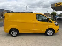 Used Ford Transit Custom 130 HP (95 kW) 2022 Yellow Van