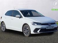 Begagnad VW Polo Life 2022 Vit Halvkombi