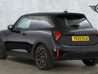 Used Mini Cooper S Hatch 201 HP (147 kW) 2025 Black Hatchback