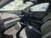 Usado VW ID.5 Pure 123 kW (168 HP) 2025 Cinzento SUV