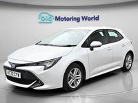Used Toyota Corolla 122 HP (89 kW) 2023 White Hatchback
