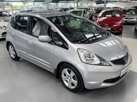 Used Honda Jazz ES 100 HP (73 kW) 2009 Silver Hatchback