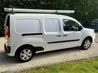 Usado Renault Kangoo Business 90 HP (66 kW) 2017 Branco Monovolume