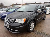 Used Chrysler Grand Voyager Limited 178 HP (130 kW) 2014 Black MPV