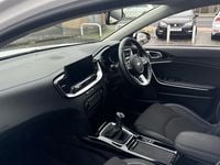 Used Kia XCeed 118 HP (86 kW) 2020 White SUV