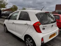 Second-hand Kia Picanto 2015 Alb Hatchback