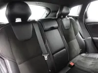 Käytetty Volvo V40 R-Design 152 HP (111 kW) 2016 Valkoinen Viistoperä