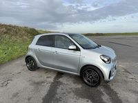 Used Smart ForFour Electric Drive Premium 60 kW (82 HP) 2021 Silver Hatchback