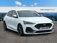 Used Ford Focus ST 280 HP (205 kW) 2024 White Hatchback