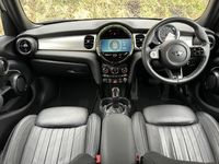 Used Mini Cooper Exclusive 134 HP (98 kW) 2022 Silver Hatchback