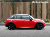 Używany Mini Cooper S Hatch 2019 Czerwony Hatchback