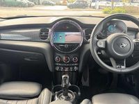 Used Mini Cooper Exclusive 134 HP (98 kW) 2023 Green Hatchback