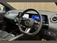 Usado Mercedes EQA250+ Executive 139 kW (190 HP) 2025 Cinzento SUV