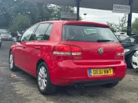 Begagnad VW Golf VI SE 138 HK (101 kW) 2011 Röd Halvkombi