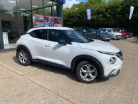 Used Nissan Juke N-Connecta 117 HP (86 kW) 2020 Arctic white SUV