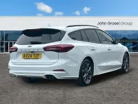 Używany Ford Focus ST-Line 2024 Biały Kombi