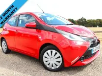 Used Toyota Aygo X-play 69 HP (50 kW) 2016 Red Hatchback