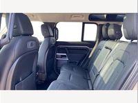 Usado Land Rover Defender 404 HP (297 kW) 2022 Prateado SUV