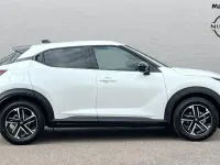 New Nissan Juke N-Connecta 143 HP (105 kW) 2026 Pearl  white SUV