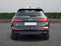 Used Audi Q5 Advanced 261 HP (191 kW) 2022 Black SUV
