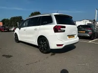 Used Citroën Grand C4 Picasso PureTech 130 HP (95 kW) 2022 White MPV