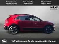 Used Kia Niro 150 kW (204 HP) 2025 Red SUV