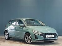 Used Hyundai i20 Advanced 100 HP (73 kW) 2023 Green Hatchback